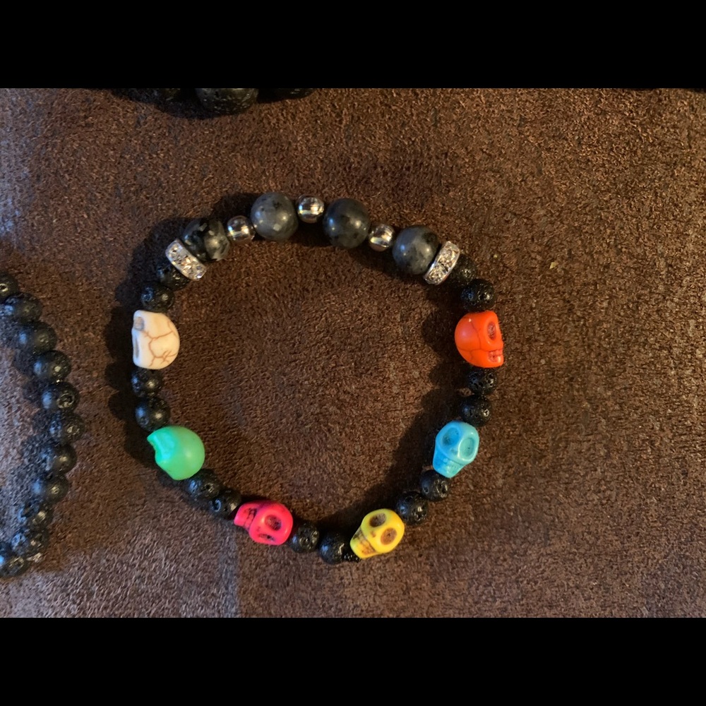 Healing stone diffuser bracelets - Picture 2 of 9